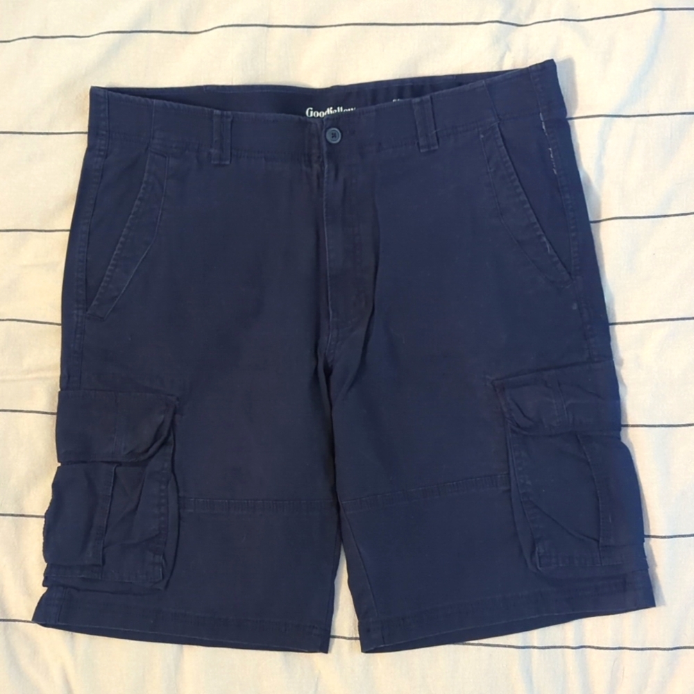 Goodfellow cargo shorts
